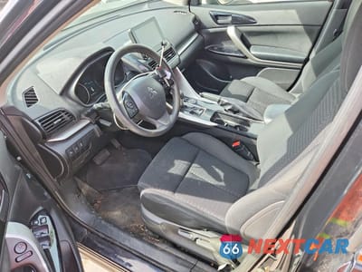 Zdjęcie 7 z 12 samochodu: 2023 MITSUBISHI ECLIPSE CROSS LE VIN:JA4ATVAA6PZ027199 - miniatura