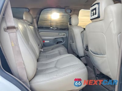 Zdjęcie 11 z 14 samochodu: 2003 CHEVROLET TAHOE K1500 VIN:1GNEK13Z53R145218 - miniatura