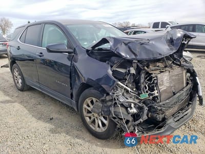 Czwarte zdjęcie samochodu z boku: 2020 CHEVROLET EQUINOX LT VIN:2GNAXJEVXL6216225 - miniatura