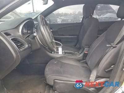 Zdjęcie 7 z 13 samochodu: 2012 CHRYSLER 200 LX VIN:1C3CCBAB3CN319016 - miniatura