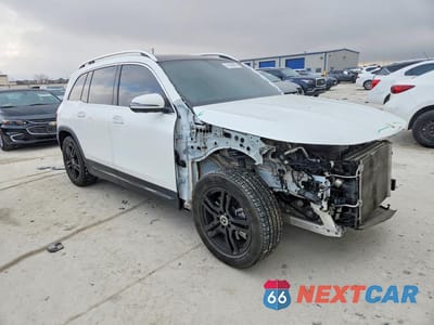 Czwarte zdjęcie samochodu z boku: 2020 MERCEDES-BENZ GLB 250 4MATIC VIN:W1N4M4HB7LW033610 - miniatura