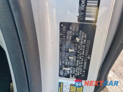 Zdjęcie 12 z 12 samochodu: 2019 KIA SEDONA VIN:KNDMB5C17K6510522 - miniatura