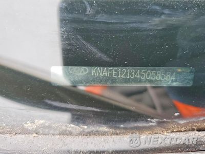 Zdjęcie 12 z 13 samochodu: 2004 KIA SPECTRA LX VIN:KNAFE121345058584 - miniatura