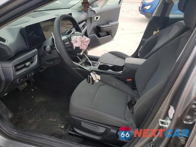 Zdjęcie 7 z 12 samochodu: 2025 KIA K4 LXS VIN:3KPFT4DE4SE039067 - miniatura