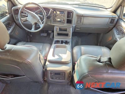 Zdjęcie 8 z 12 samochodu: 2005 GMC NEW SIERRA C1500 VIN:2GTEC13T251104803 - miniatura