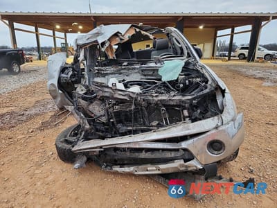 Piąte zdjęcie samochodu w środku: 2008 NISSAN FRONTIER SE V6 VIN:1N6AD07U38C427827 - miniatura