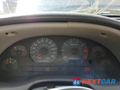 Zdjęcie 9 z 12 samochodu: 1999 FORD MUSTANG VIN:1FAFP4043XF108805 - miniatura