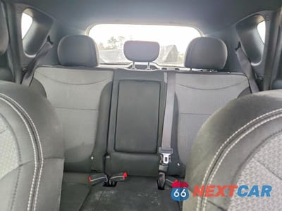 Zdjęcie 10 z 12 samochodu: 2017 KIA SOUL + VIN:KNDJP3A5XH7438006 - miniatura