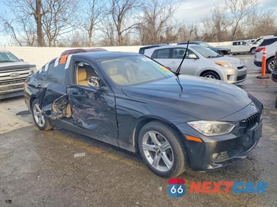 Czwarte zdjęcie samochodu z boku: 2014 BMW 328 I VIN:WBA3A5G57ENP29239 - miniatura