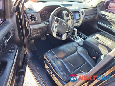 Zdjęcie 8 z 12 samochodu: 2020 TOYOTA TUNDRA PLATINUM VIN:5TFAY5F12LX927975 - miniatura