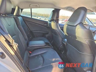 Zdjęcie 10 z 12 samochodu: 2018 TOYOTA PRIUS PRIME VIN:JTDKARFP7J3087264 - miniatura