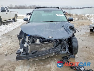 Piąte zdjęcie samochodu w środku: 2020 KIA SOUL LX VIN:KNDJ23AU9L7715808 - miniatura