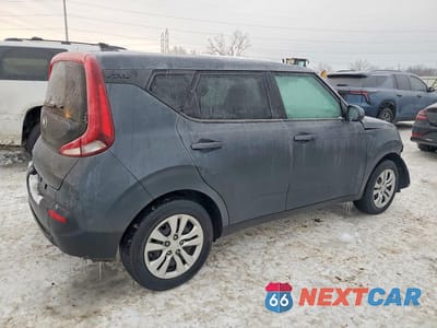 Trzecie zdjęcie samochodu z tyłu: 2020 KIA SOUL LX VIN:KNDJ23AU1L7098162 - miniatura
