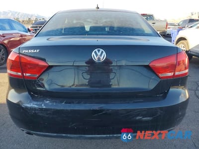 Zdjęcie 6 z 12 samochodu: 2012 VOLKSWAGEN PASSAT S VIN:1VWAP7A35CC094247 - miniatura
