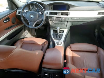 Zdjęcie 8 z 12 samochodu: 2008 BMW 335 I VIN:WBAVB735X8VH24292 - miniatura