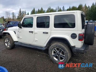 Drugie zdjęcie samochodu z przodu: 2021 JEEP WRANGLER UNLIMITED SAHARA VIN:1C4HJXEM8MW731623 - miniatura