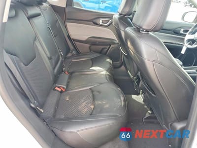 Zdjęcie 10 z 13 samochodu: 2022 JEEP COMPASS LATITUDE VIN:3C4NJCBBXNT229752 - miniatura