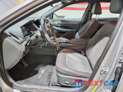 Zdjęcie 7 z 12 samochodu: 2020 HYUNDAI SONATA SEL PLUS VIN:5NPEJ4J20LH013185 - miniatura