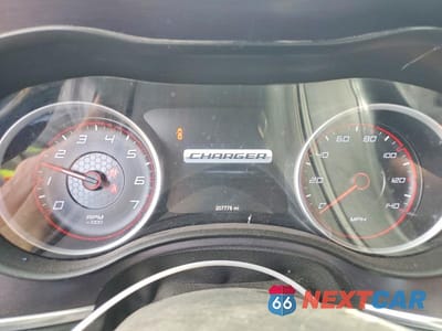 Zdjęcie 9 z 12 samochodu: 2015 DODGE CHARGER SE VIN:2C3CDXFG4FH815356 - miniatura