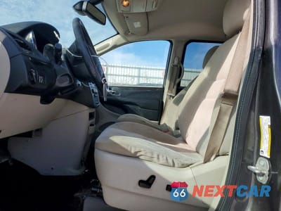 Zdjęcie 7 z 13 samochodu: 2019 DODGE GRAND CARAVAN SE VIN:2C4RDGBG0KR571561 - miniatura
