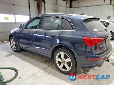 Drugie zdjęcie samochodu z przodu: 2010 AUDI Q5 PREMIUM PLUS VIN:WA1LKAFP8AA079487 - miniatura