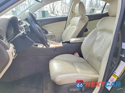 Zdjęcie 7 z 11 samochodu: 2009 LEXUS IS 350 VIN:JTHBE262992016406 - miniatura