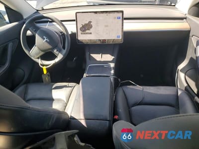 Zdjęcie 8 z 13 samochodu: 2021 TESLA MODEL Y VIN:5YJYGDEE4MF282628 - miniatura