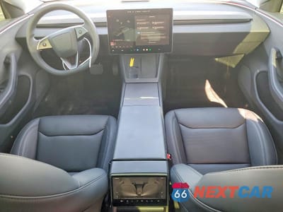 Zdjęcie 8 z 11 samochodu: 2025 TESLA MODEL 3 VIN:5YJ3E1EA1SF908208 - miniatura