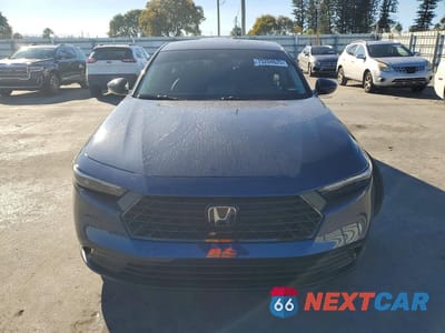 Piąte zdjęcie samochodu w środku: 2025 HONDA ACCORD SE VIN:1HGCY1F48SA057776 - miniatura