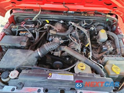 Zdjęcie 12 z 12 samochodu: 2010 JEEP WRANGLER SPORT VIN:1J4AA2D1XAL139272 - miniatura