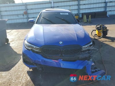 Piąte zdjęcie samochodu w środku: 2019 BMW 330XI VIN:WBA5R7C57KAJ79837 - miniatura