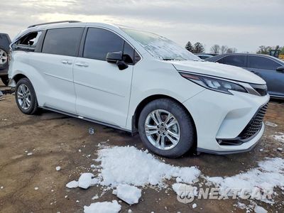 Czwarte zdjęcie samochodu z boku: 2022 TOYOTA SIENNA XSE VIN:5TDDSKFC3NS053580 - miniatura