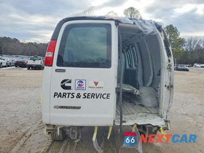 Zdjęcie 6 z 14 samochodu: 2021 CHEVROLET EXPRESS G2500 VIN:1GCWGAFP2M1302258 - miniatura
