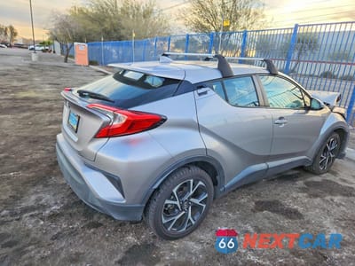 Trzecie zdjęcie samochodu z tyłu: 2018 TOYOTA C-HR XLE VIN:NMTKHMBX2JR043223 - miniatura