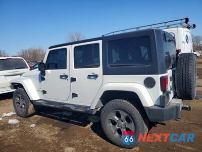 Drugie zdjęcie samochodu z przodu: 2015 JEEP WRANGLER UNLIMITED SAHARA VIN:1C4BJWEG9FL718118 - miniatura