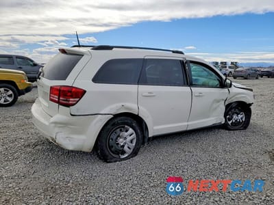 Trzecie zdjęcie samochodu z tyłu: 2019 DODGE JOURNEY SE VIN:3C4PDCAB4KT869047 - miniatura