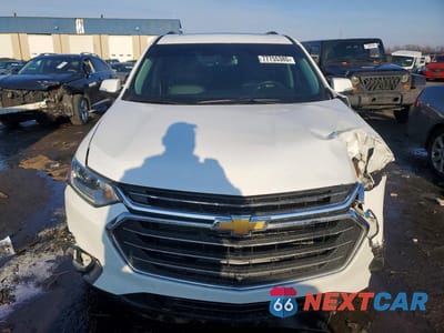 Piąte zdjęcie samochodu w środku: 2021 CHEVROLET TRAVERSE LT VIN:1GNERHKW3MJ163650 - miniatura