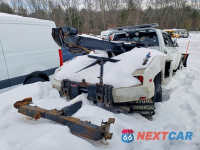 Trzecie zdjęcie samochodu z tyłu: 2022 RAM 5500 VIN:3C7WRNEL1NG274944 - miniatura