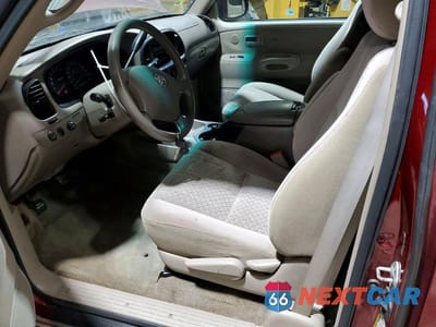 Zdjęcie 7 z 11 samochodu: 2006 TOYOTA TUNDRA SR5 VIN:5TBBT441X6S482775 - miniatura