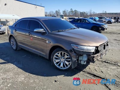 Czwarte zdjęcie samochodu z boku: 2015 FORD TAURUS LIMITED VIN:1FAHP2F86FG117563 - miniatura