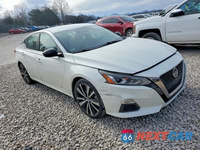 Czwarte zdjęcie samochodu z boku: 2020 NISSAN ALTIMA SR VIN:1N4BL4CV4LC146098 - miniatura