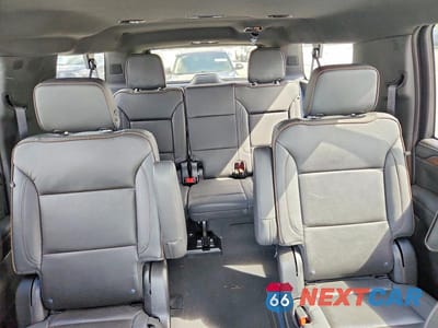 Zdjęcie 10 z 14 samochodu: 2024 CHEVROLET SUBURBAN K1500 HIGH COUNTRY VIN:1GNSKGKL4RR126736 - miniatura