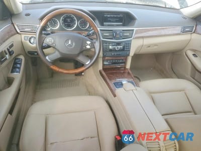 Zdjęcie 8 z 11 samochodu: 2013 MERCEDES-BENZ E 350 4MATIC VIN:WDDHF8JB6DA693131 - miniatura