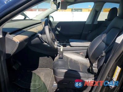 Zdjęcie 7 z 13 samochodu: 2021 TESLA MODEL Y VIN:5YJYGDEE4MF282628 - miniatura