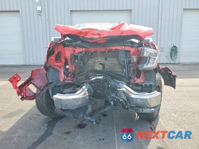 Piąte zdjęcie samochodu w środku: 2020 GMC SIERRA K1500 SLT VIN:3GTU9DEDXLG356921 - miniatura