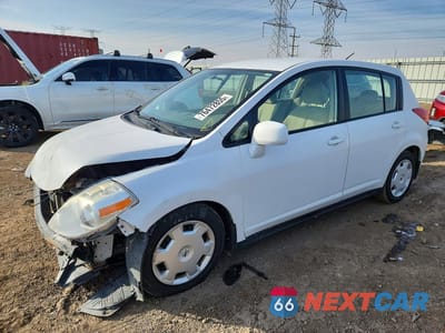 2009 NISSAN VERSA S 3N1BC13E59L478558 - główne zdjęcie licytacji z USA - miniatura