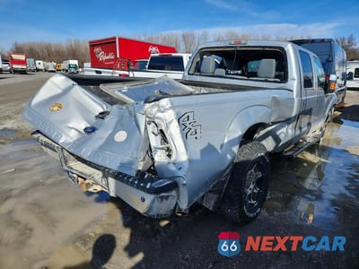 Trzecie zdjęcie samochodu z tyłu: 2015 FORD F350 SUPER DUTY VIN:1FT8W3B68FEC23631 - miniatura