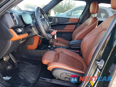 Zdjęcie 7 z 13 samochodu: 2023 MINI COOPER JCW COUNTRYMAN ALL4 VIN:WMZ33BS02P3P70089 - miniatura