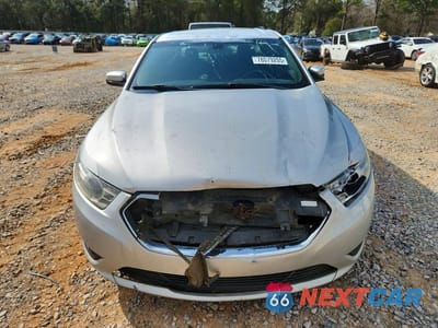 Piąte zdjęcie samochodu w środku: 2016 FORD TAURUS SEL VIN:1FAHP2E86GG142322 - miniatura