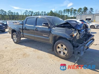 Czwarte zdjęcie samochodu z boku: 2013 TOYOTA TACOMA DOUBLE CAB PRERUNNER LONG BED VIN:5TFKU4HN5DX002991 - miniatura